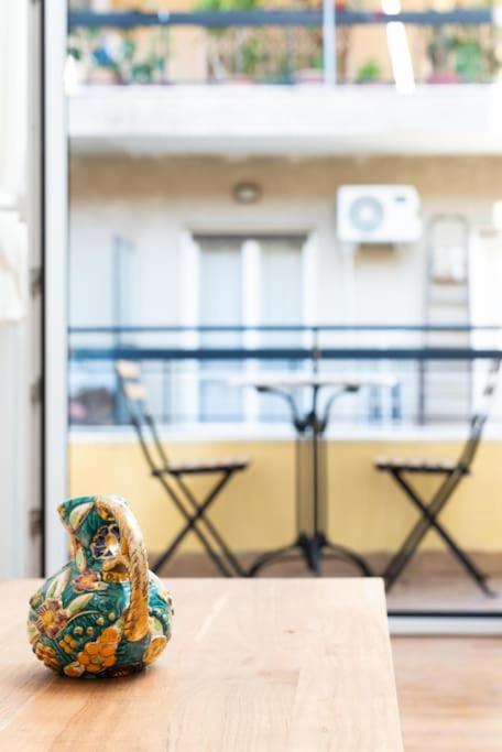 Ferienwohnung Zen Peace, Exarchia Athen Exterior foto